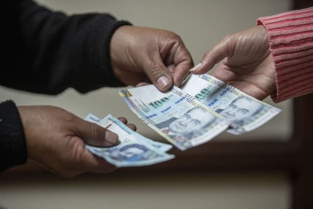 Fiestas Patrias: trabajadores recibirán una gratificación de un sueldo y un adicional de hasta 9 %