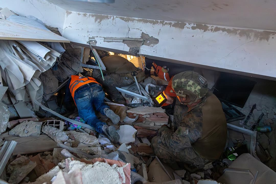 Terremotos en Venezuela dejan alrededor de 3 mil muertos y pérdidas económicas estimadas en más de US$ 10 000 millones